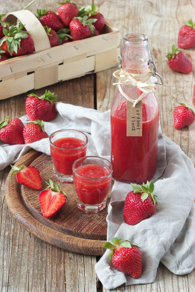 Erdbeerlimes selber machen nach dem Rezept von Sweets & Lifestyle®