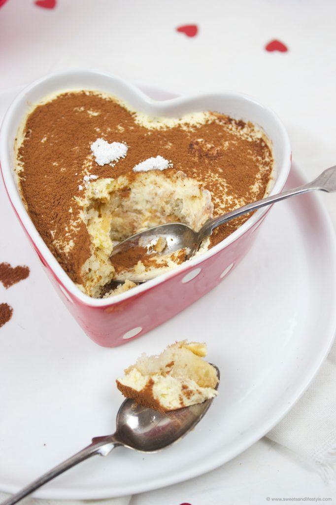 Köstliches Tiramisu ohne Ei als Dessert zum Valentinstag von Sweets and Lifestyle
