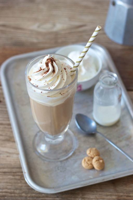 Leckerer Eiskaffee mit Amaretto von Sweets and Lifestyle