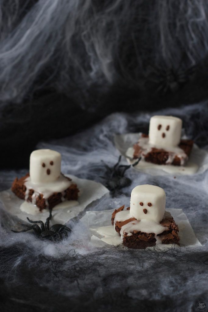 Spooky Boo Brownies für Halloween von Sweets and Lifestyle