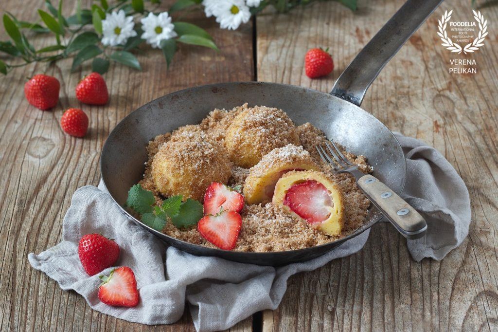 verena-pelikan-Sweets & Lifestyle®-austria-31collection-foodelia-strawberry-dumplings
