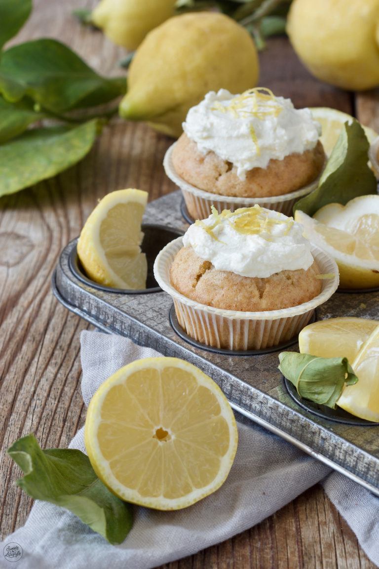 Saftige Zitronenmuffins - Rezept - Sweets &amp; Lifestyle®