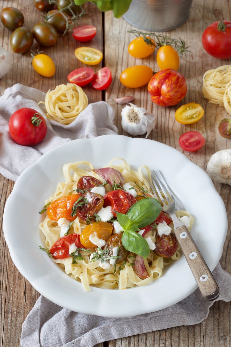 Pasta mit karamellisierten Tomaten - Rezept - Sweets &amp; Lifestyle®