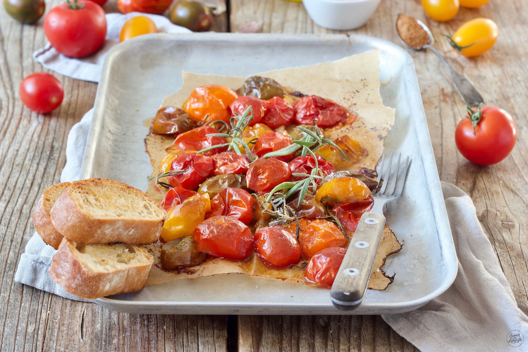 Karamellisierte Tomaten aus dem Ofen - Rezept - Sweets &amp; Lifestyle®