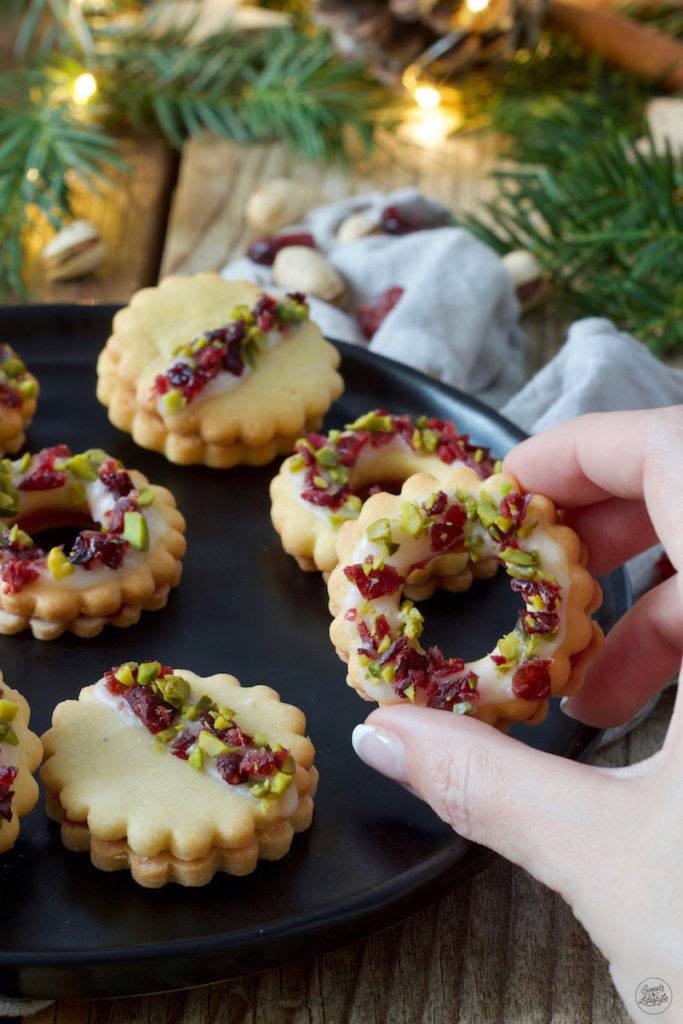 Leckere Pistazien-Cranberry-Kekse als Weihnachtskekse nach einem Rezept von Sweets & Lifestyle®