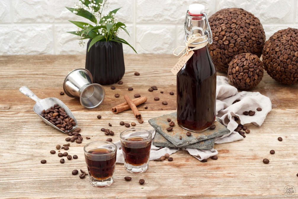 Kaffeelikör selber machen - Rezept - Sweets &amp; Lifestyle®