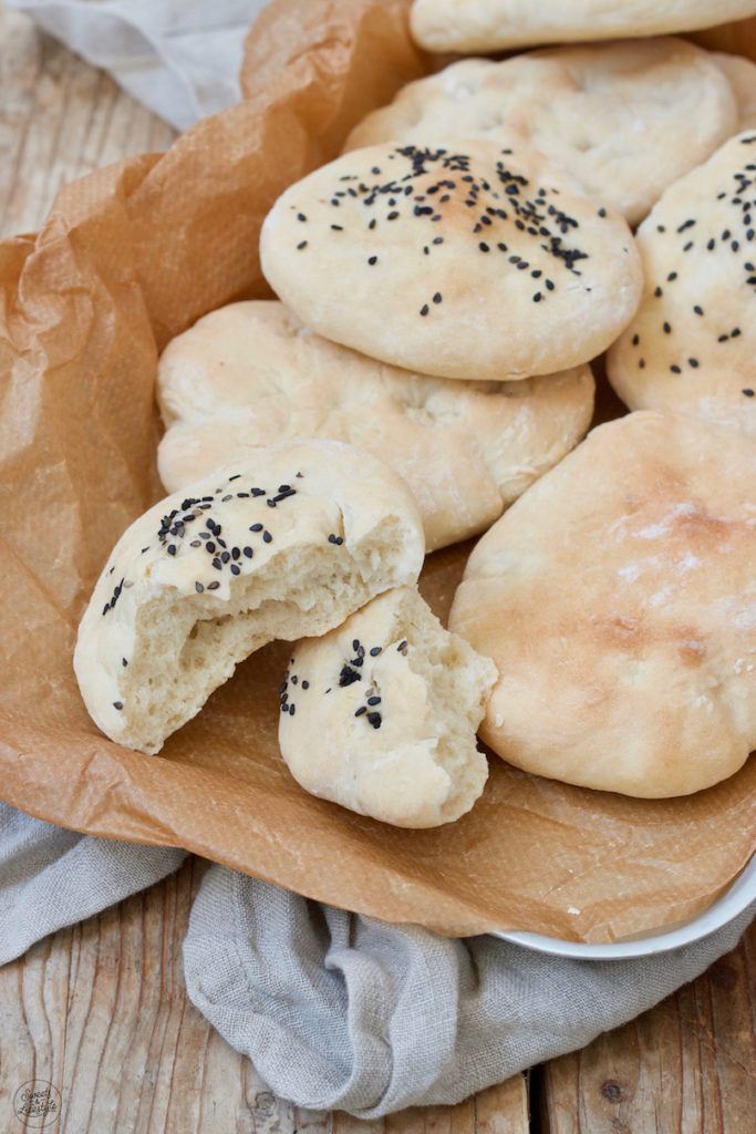 Pita Brot mit Trockenhefe einfach und schnell gemacht nach dem Rezept von Sweets & Lifestyle®